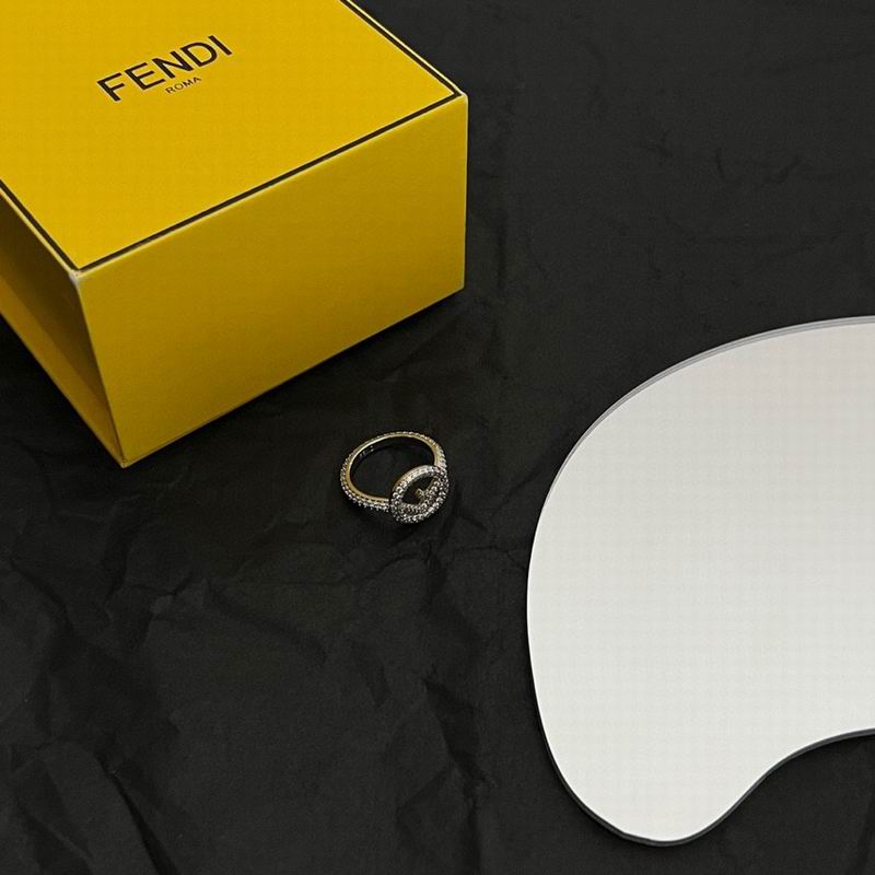 Fendi ring 10lyr6 (1)